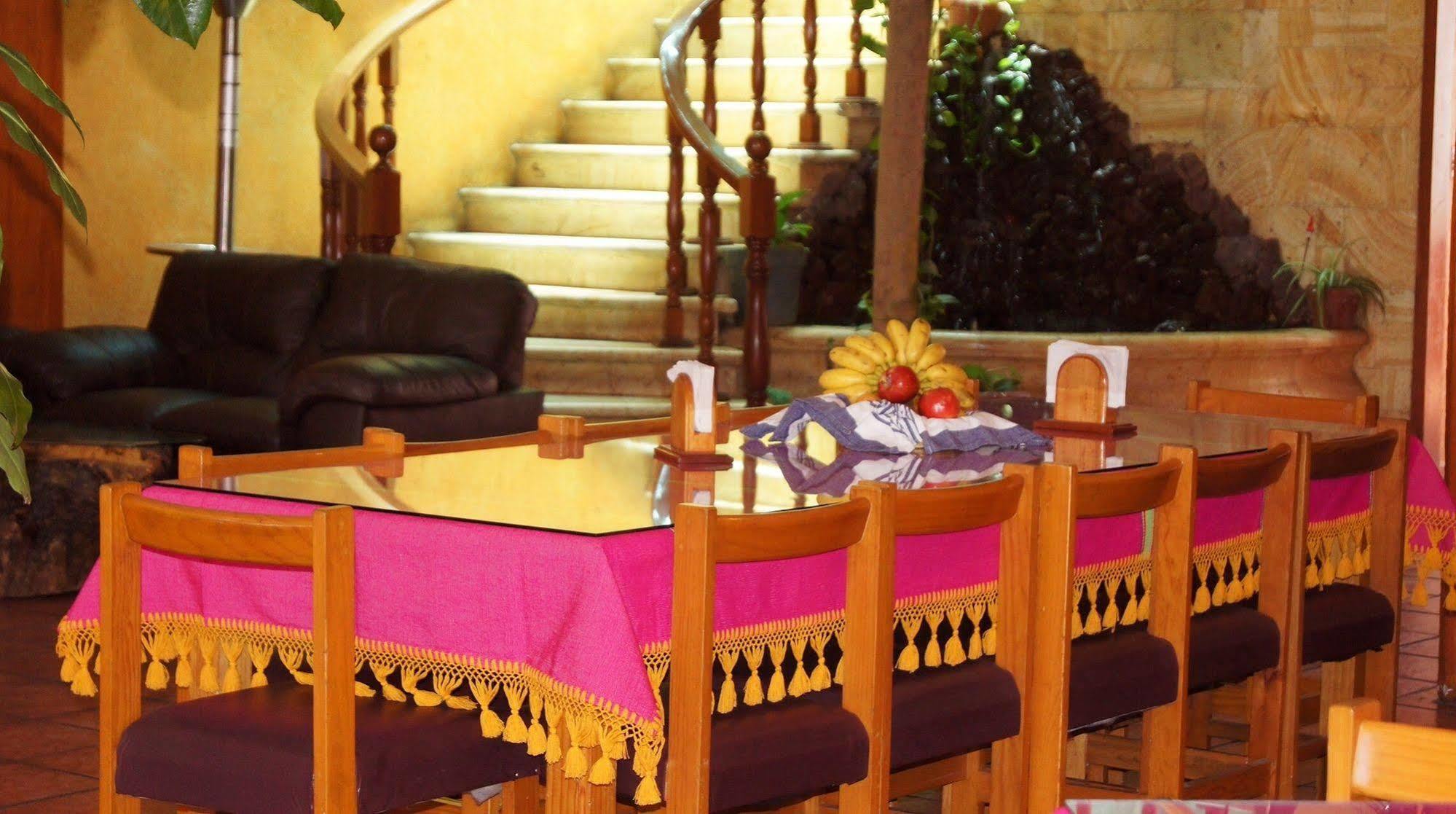 Oyo Hotel Mi Casa, Oaxaca Centro Eksteriør bilde